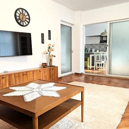 Seaside Luxury Apartment Varna