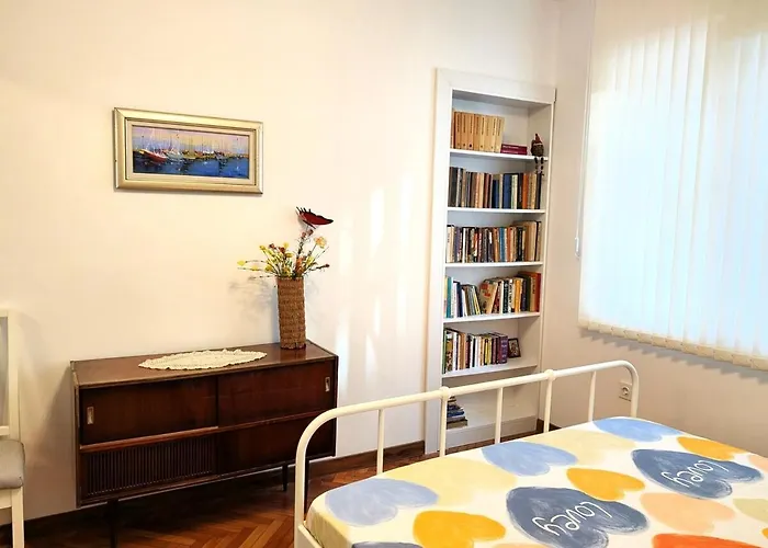 Seaside Luxury 바르나